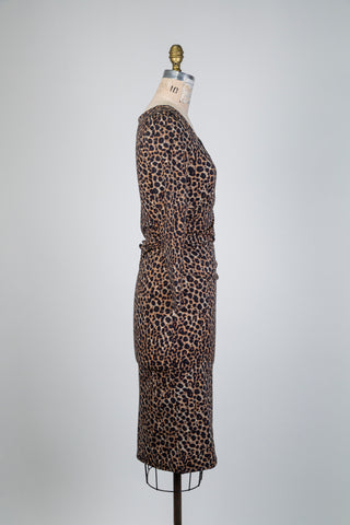 Robe léopard à encolure dentelle (XS à XL)