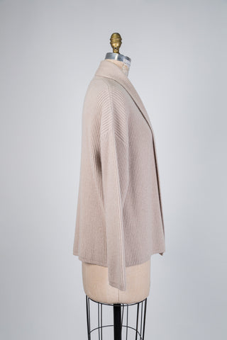 Cardigan en maille beige à col châle (6)