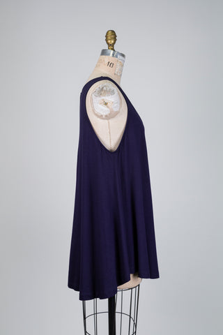 Navy blue trapeze top (OS)