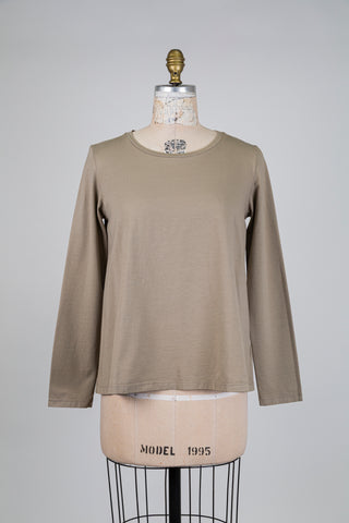 Beige long-sleeved T-shirt (S)