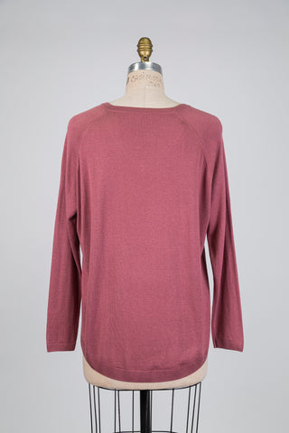 Chandail luxueux rose col en V (6+)