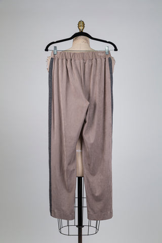 Pantalon effet suède à galons gris (4/6)
