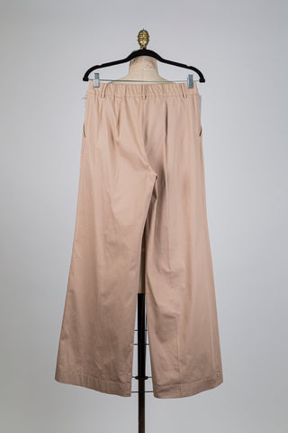 Sand-colored flared chino trousers (6)