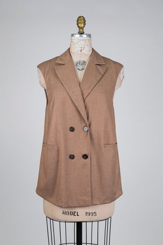 Caramel oversized sleeveless blazer (S)