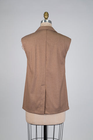 Caramel oversized sleeveless blazer (S)