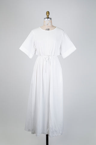 White backless dress (US 14-16)