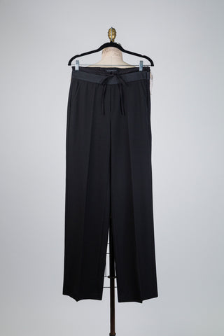 Black tailored trousers with adjustable waist (6 to 12)