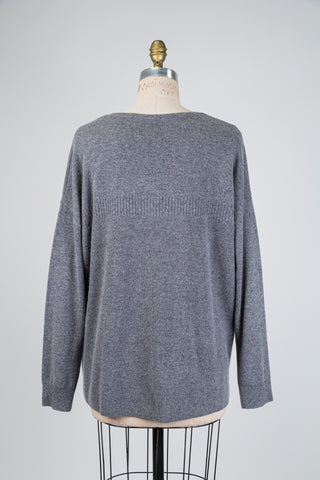 Minimalist grey knit sweater (L)