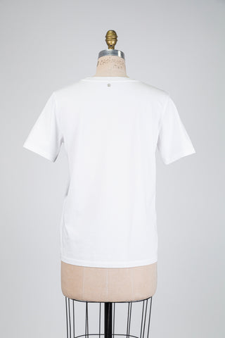 White t-shirt coffee & croissants (6)