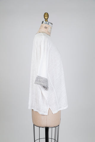 White oversized linen t-shirt with grey hems (6+)