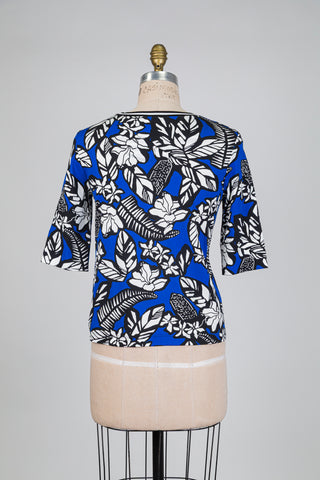 Chandail bleu azur floral N&B (M)