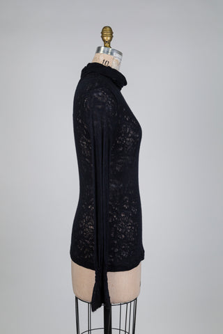 Chandail noir en tricot dentelle (4-6)