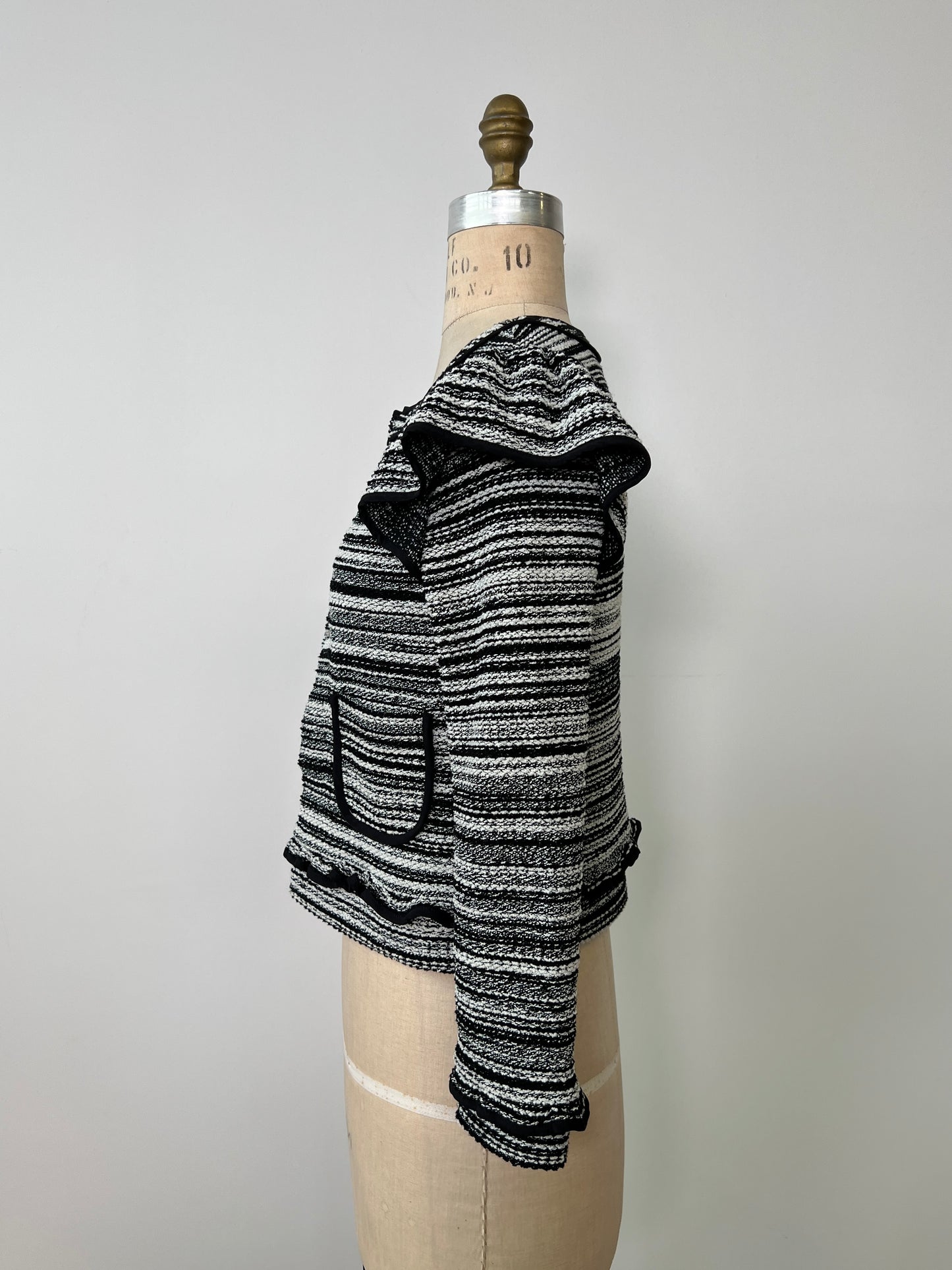 Veste ouverte effet tweed noir et blanc à volants lavable (XXS/XS)