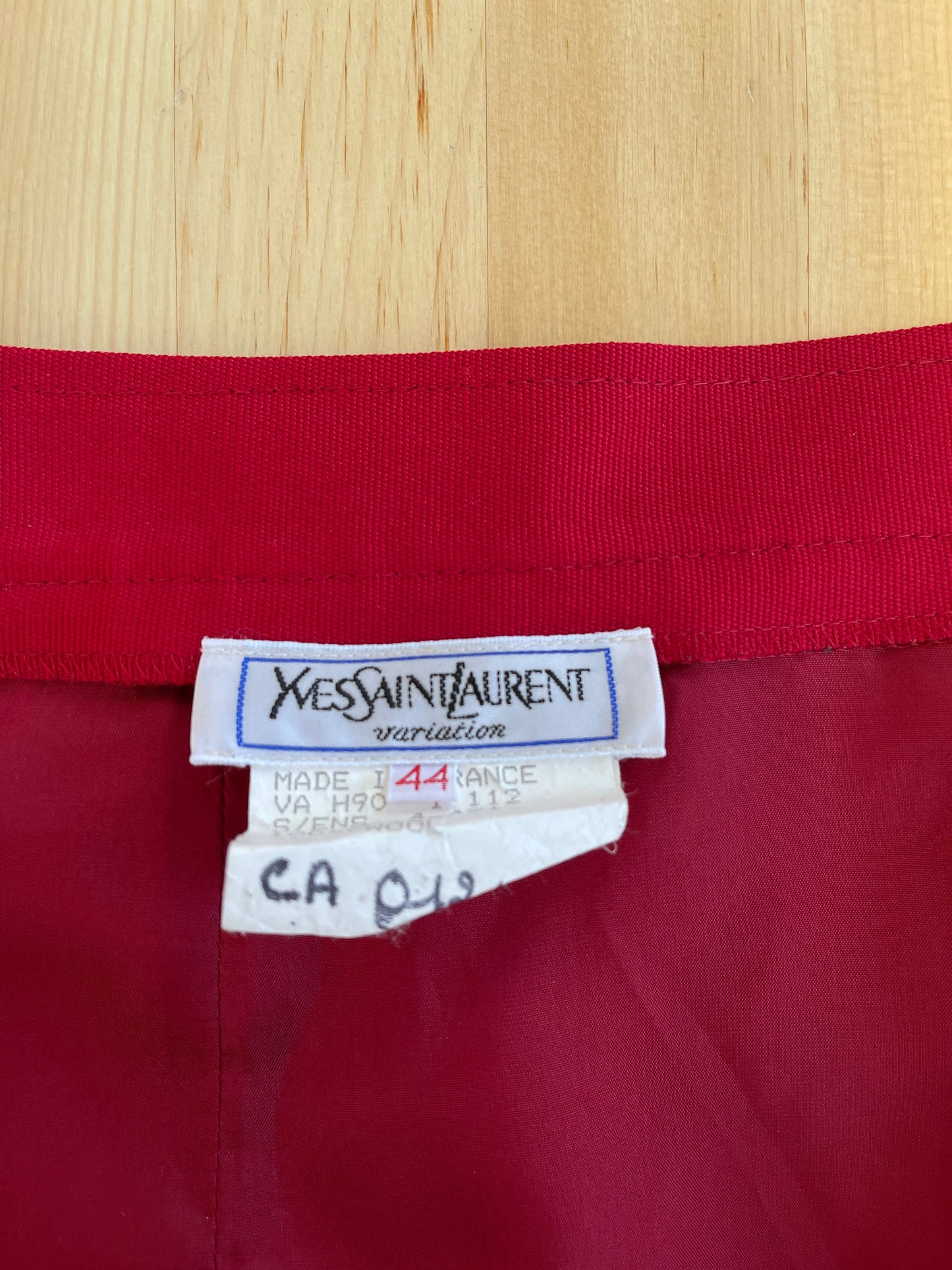 Jupe vintage en laine rouge luxueuse (XS)