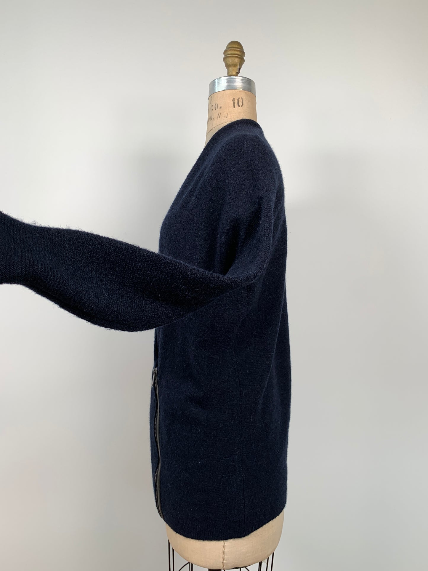 Veste marine en tricot à fermeture éclair asymétrique (XS)