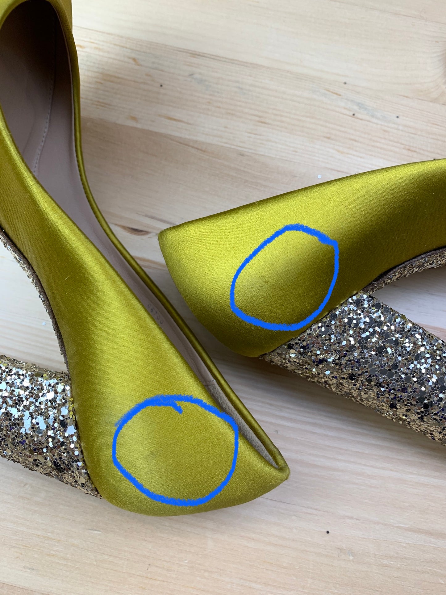 Chaussures chartreuse à talon bloc pailleté (5.5)