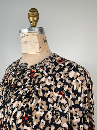 Blouse à imprimé floral noir beige et rouge  (M)