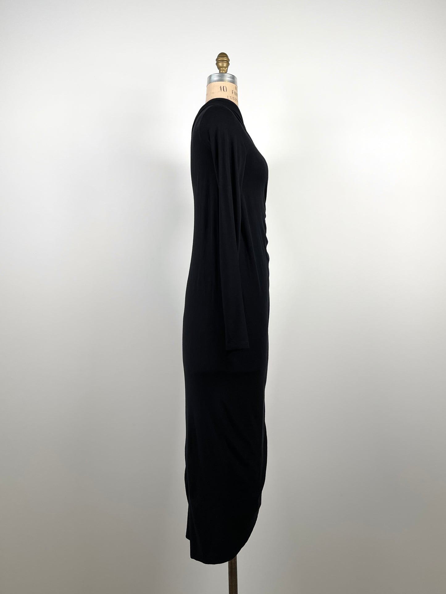 Robe vintage noire à une manche et taille plissée lavable (XS/S)