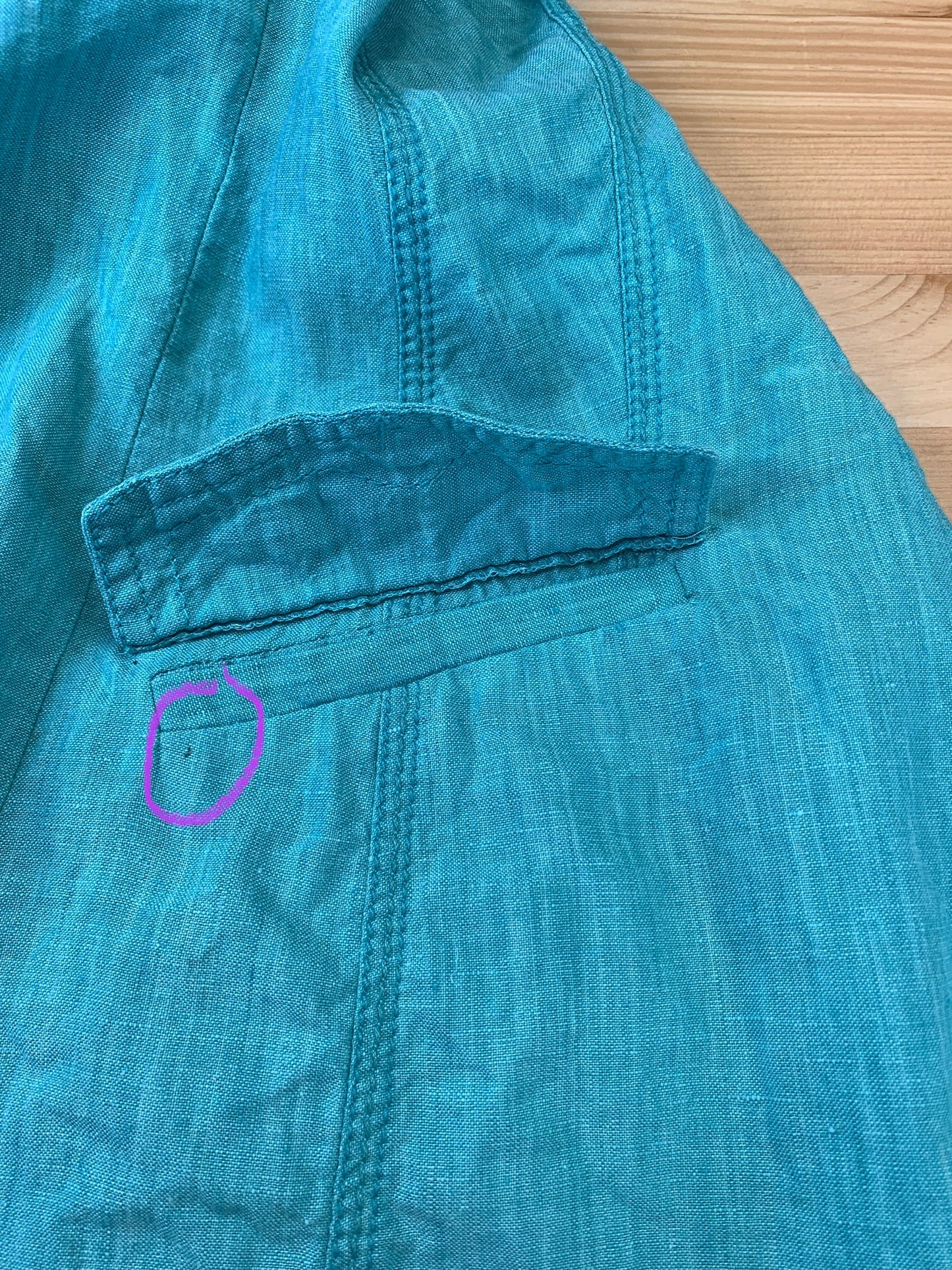 Blazer cintré turquoise en pur lin lavable (6)