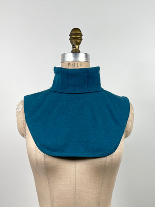 Turquoise faux turtleneck one size 