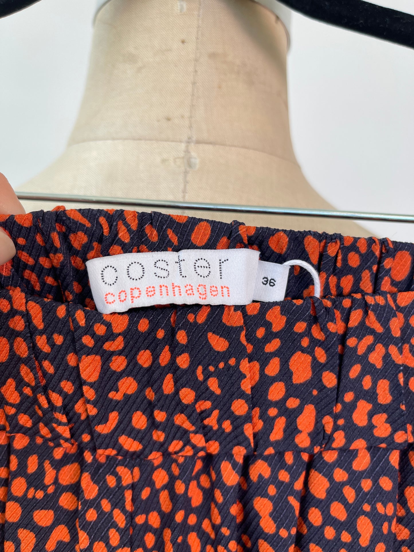 Pantalon et chemisier coordonnés fluides à motif marine et orange brûlé (XS/S)