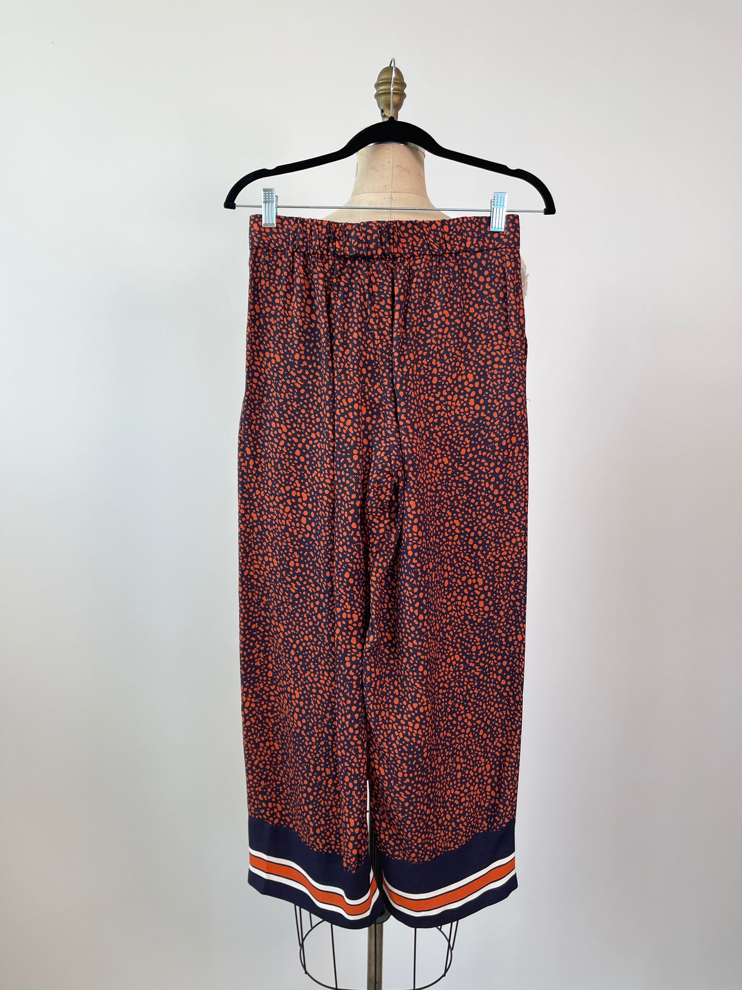 Pantalon et chemisier coordonnés fluides à motif marine et orange brûlé (XS/S)