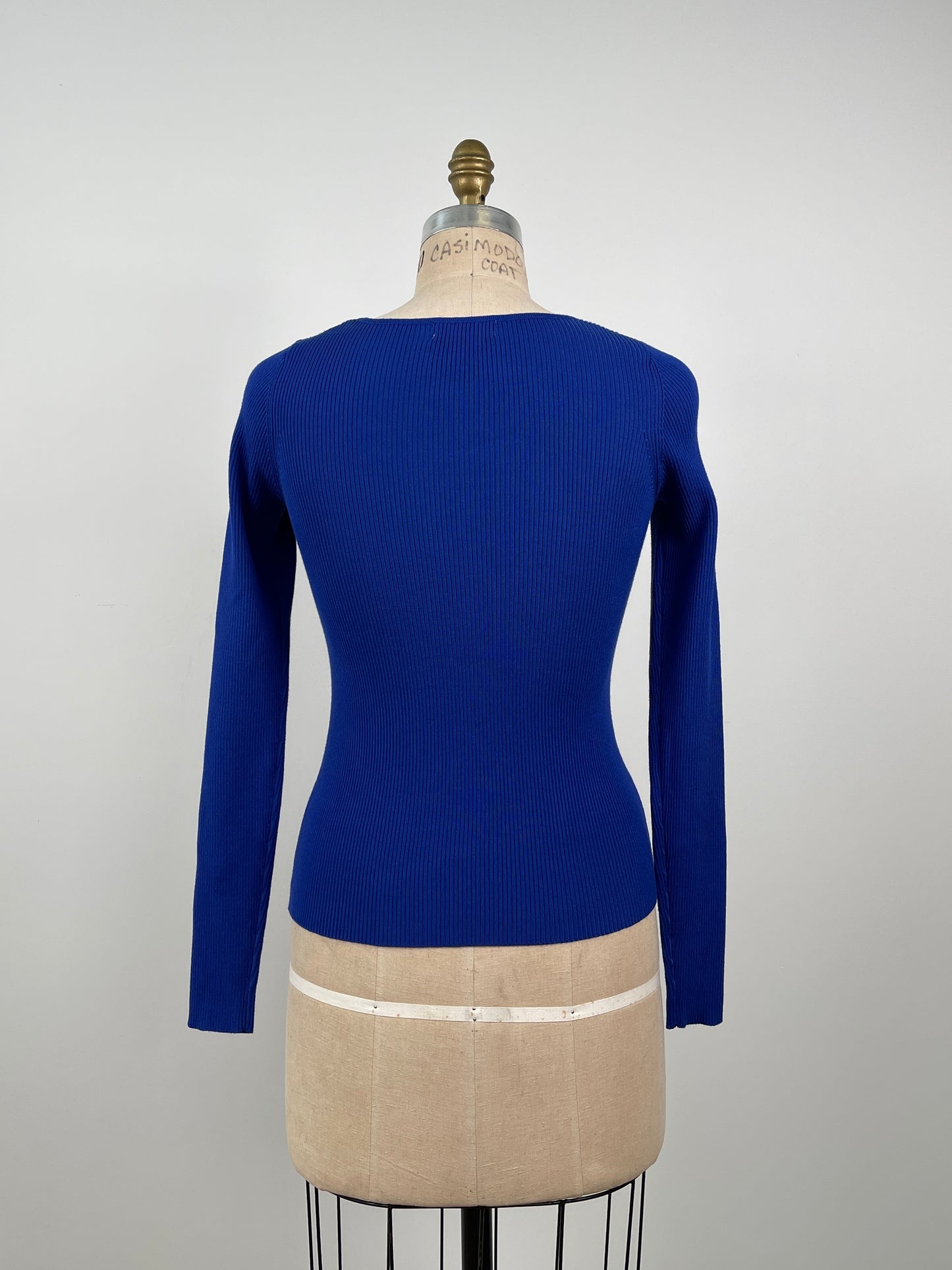 Chandail ajusté en tricot bleu électrique (XS/S)