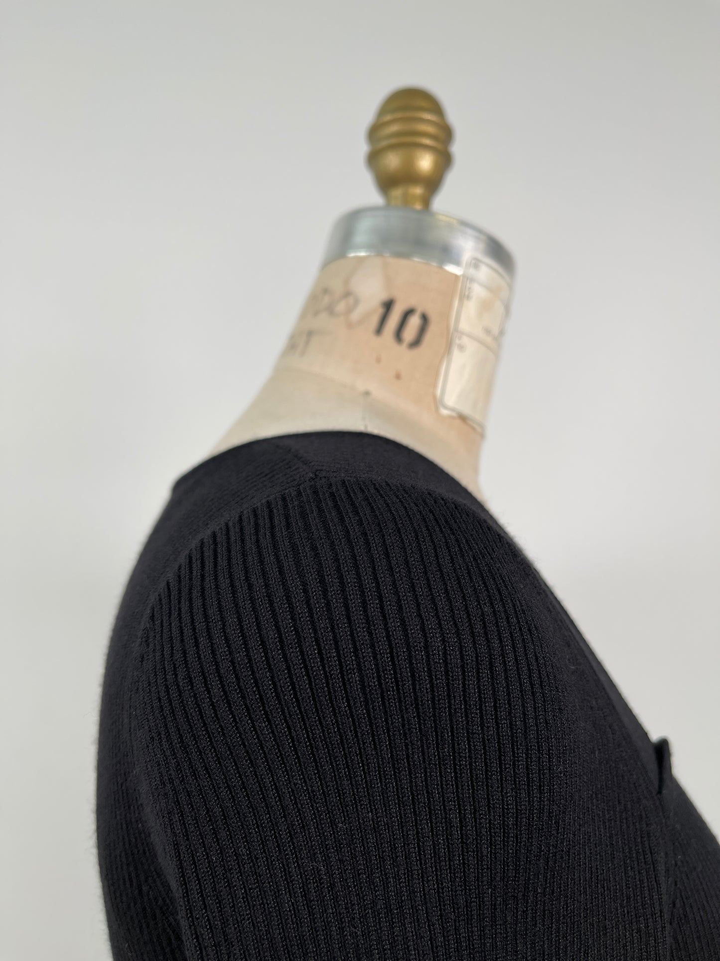 Chandail ajusté en tricot noir (XS/S)